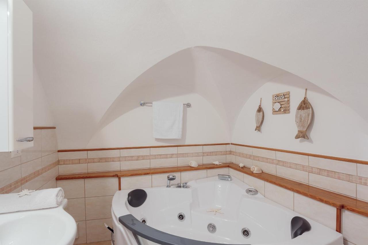 Sanremo Amazing Apartment With Private Parking Екстериор снимка