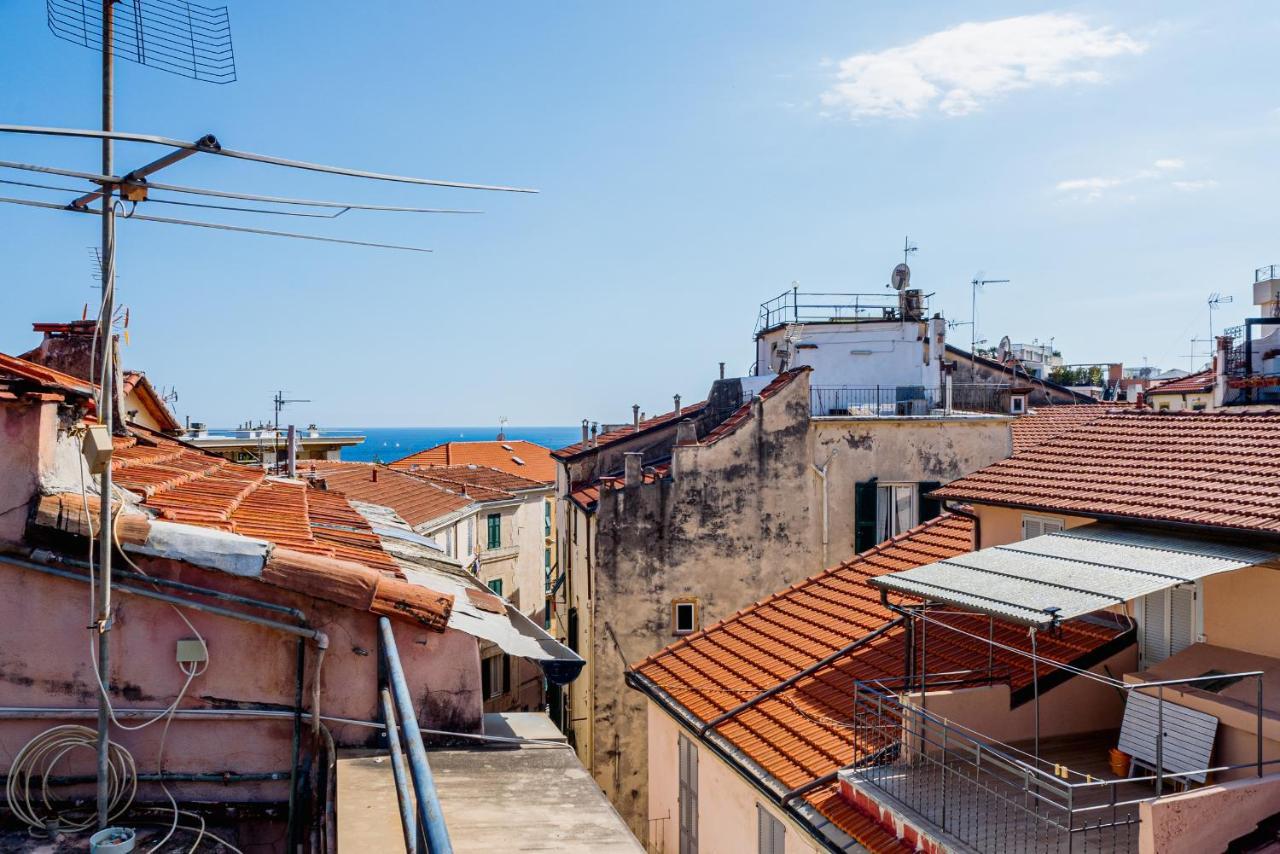 Sanremo Amazing Apartment With Private Parking Екстериор снимка